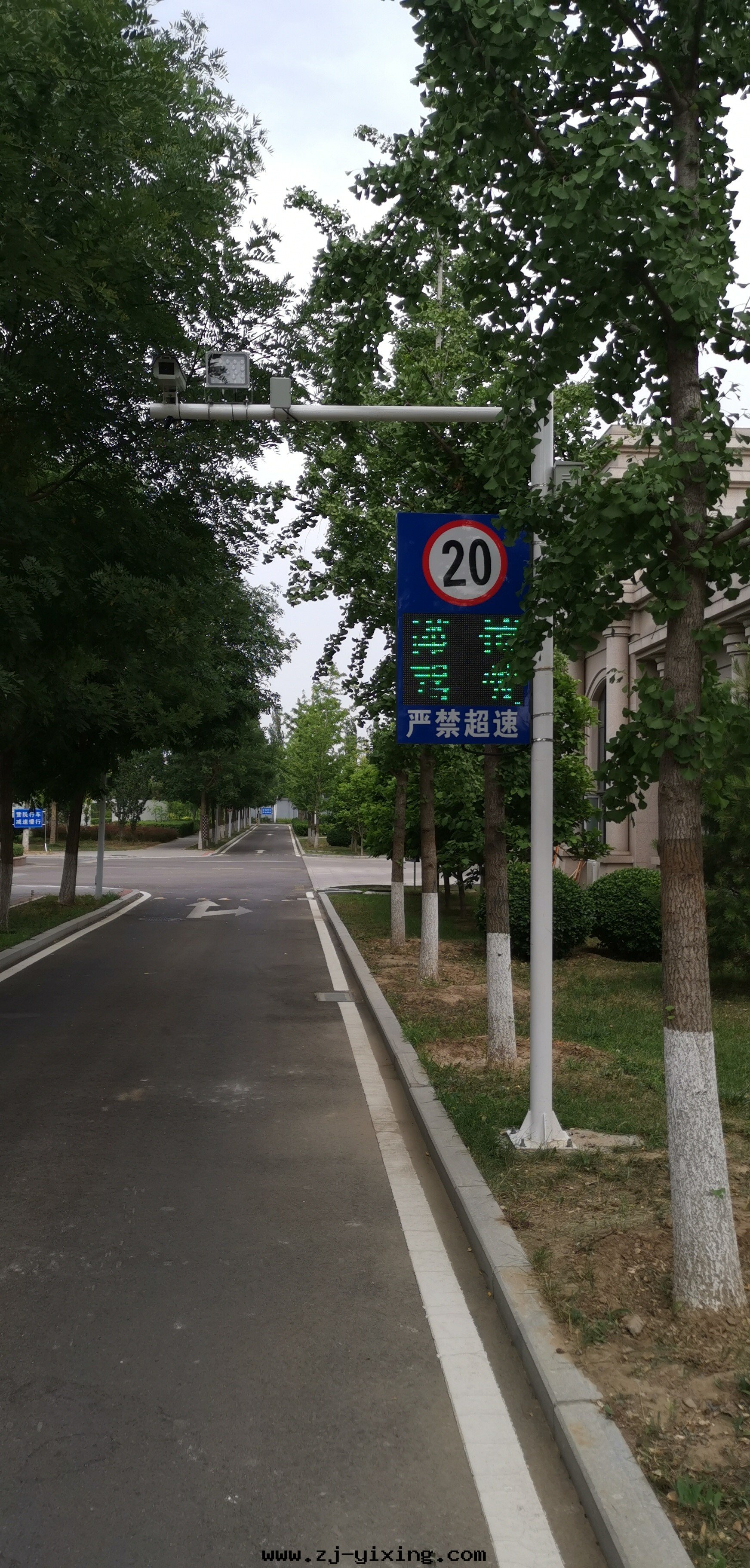 图(tú)片(piàn)關(guān)鍵词(cí)