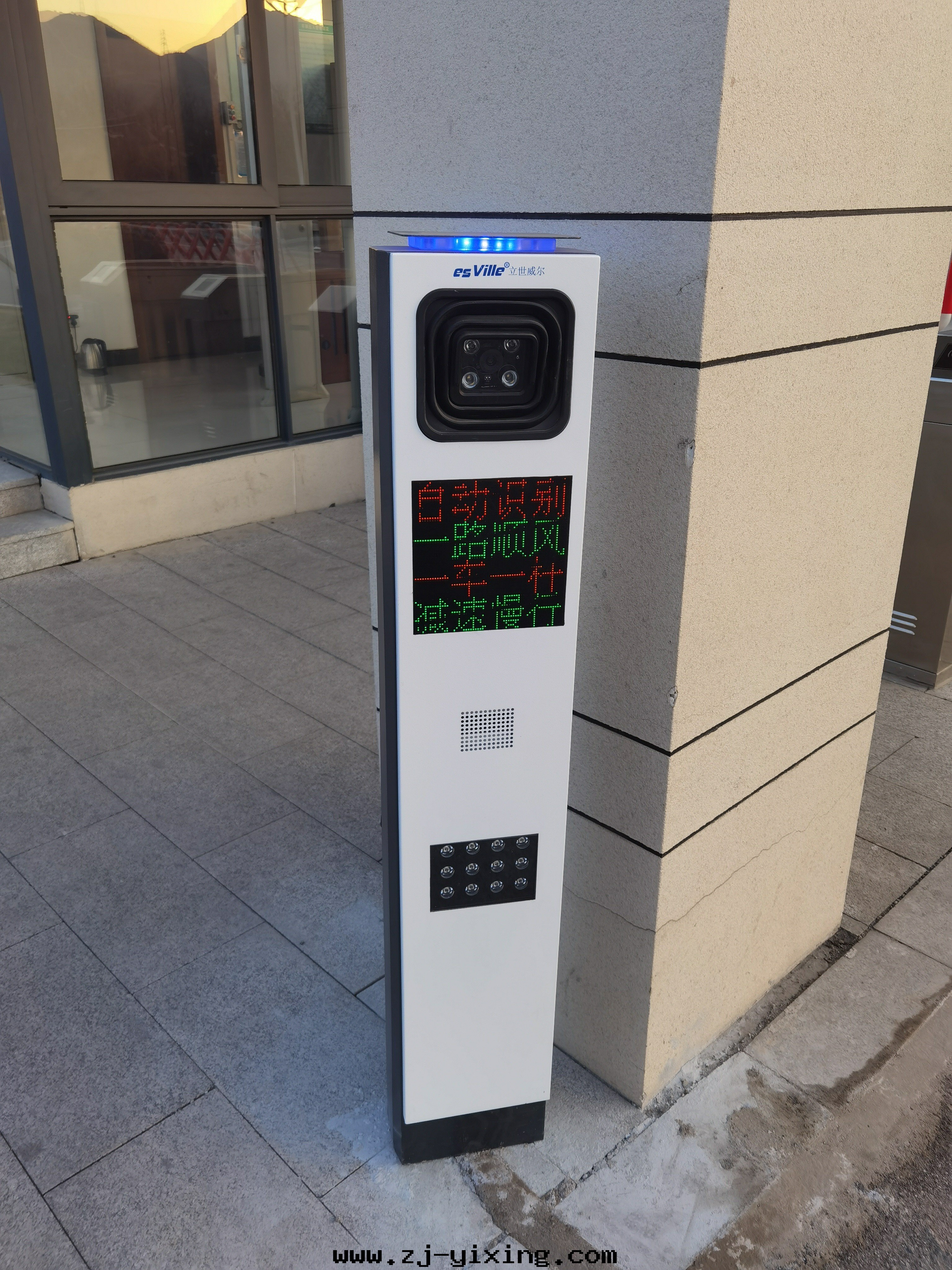 图(tú)片(piàn)關(guān)鍵词(cí)